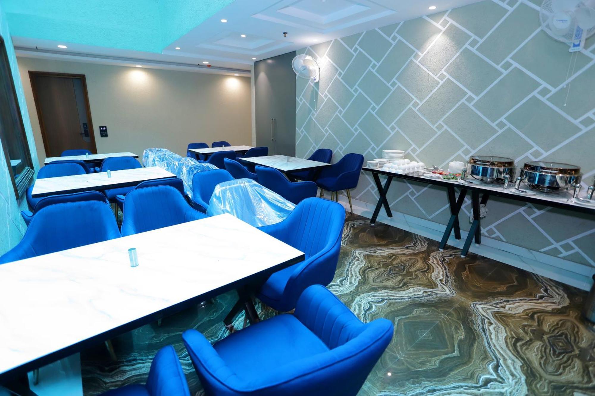 Hotel Nirvana Inn - Near Expo Mart Greater Noida Eksteriør billede